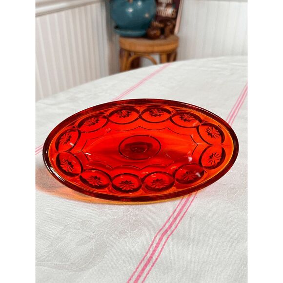 Vintage L.E. Smith Glass Moon and Stars Amberina Glass Covered Butter Dish w/Lid - Picture 3 of 6